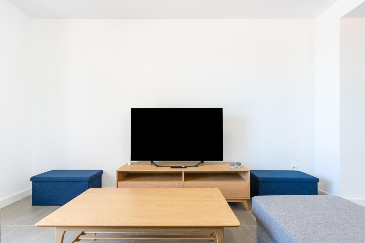 Beachfront Apartment 034 토레델마르 외부 사진