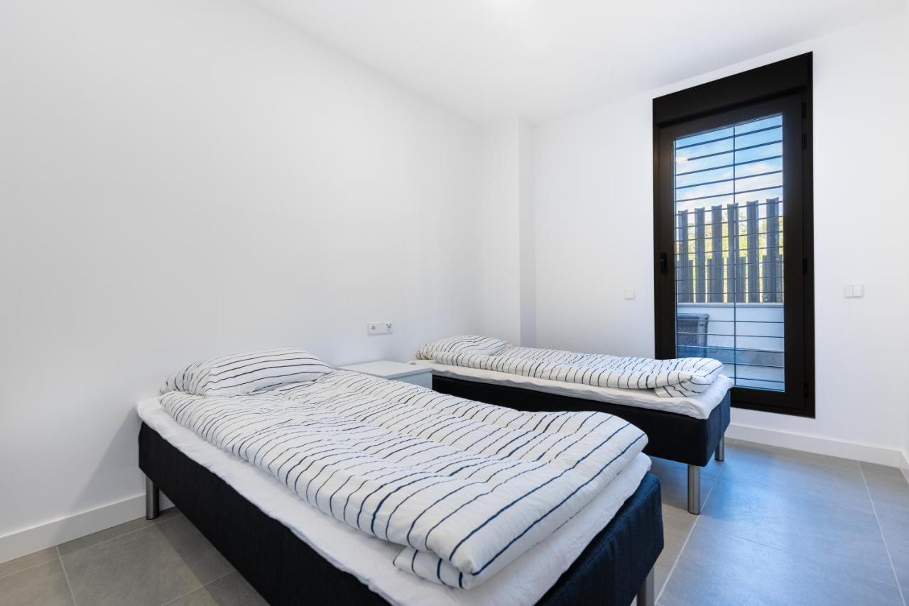 Beachfront Apartment 034 토레델마르 외부 사진